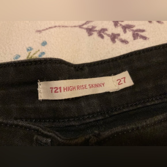 Levi’s 721 High Rise Skinny Black jeans • Size 27/4 R • NWOT • new, never worn - Picture 5 of 5